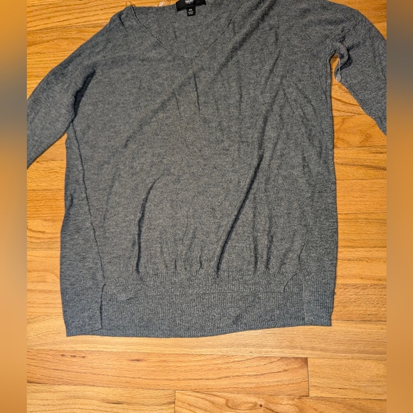 $4 Gray Oversized Mossimo Sweater Ribbed Hi Low Hem MEDIUM - Picture 3 of 8